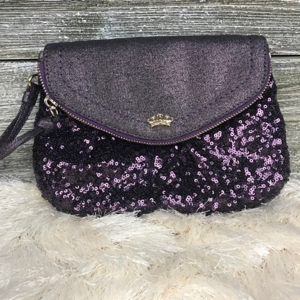 NWOT Juicy Couture Sequin Wristlet